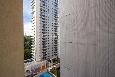 6_photo/94dce3e9cb.ee1000af2d0a7ca9-ATLAS-f91a02d4-c4c5-4e4a-8bd4-dc5f99418f7c.jpg de apartamento à venda com 1 quarto, 29m² em Bigorrilho, Curitiba