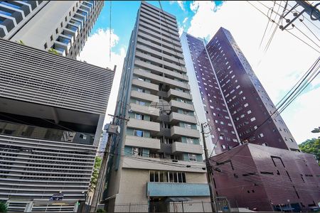 3_photo/94dce3e9cd.5e665bdf6f52b39f-ATLAS-395496f8-a790-44e7-9341-91b58b65ec72.jpg de apartamento à venda com 2 quartos, 48m² em Champagnat, Curitiba