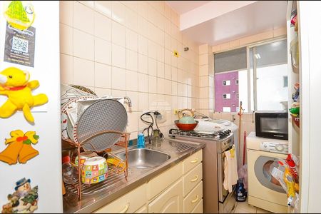 11_photo/94dce3e9cd.5e665bdf6f52b39f-ATLAS-f0d2d4eb-824a-4c4b-b233-acae76f4c06d.jpg de apartamento à venda com 2 quartos, 48m² em Champagnat, Curitiba