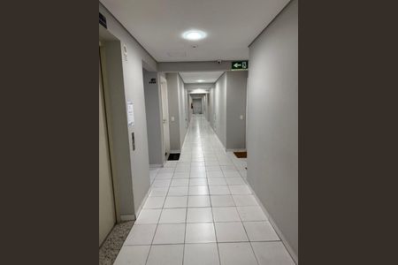 12_photo/94dce3e9cd.d974b87c215e2bcc-ATLAS-d4140ab0-da05-47a8-a8bf-943a1034d0e2.jpg de apartamento à venda com 1 quarto, 36m² em Bigorrilho, Curitiba