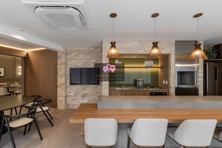 14_photo/94dce3e9e1.385d4ff00655a842-ATLAS-04dda13e-61e9-4238-b150-6216d2cef7d3.jpg de apartamento à venda com 4 quartos, 268m² em Bigorrilho, Curitiba