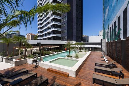 34_photo/94dce3e9e1.385d4ff00655a842-ATLAS-0cf54f46-9def-469f-853e-6558dda48a5c.jpg de apartamento à venda com 4 quartos, 268m² em Bigorrilho, Curitiba