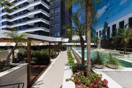 31_photo/94dce3e9e1.385d4ff00655a842-ATLAS-c88234cf-b565-4ffb-8eac-0f16c680e62f.jpg de apartamento à venda com 4 quartos, 268m² em Bigorrilho, Curitiba