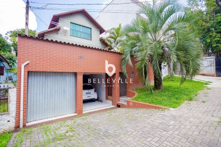 2_photo/94dce3e9f1.f85c0c96a095cbe9-ATLAS-0b62355c-11ae-4453-b7e3-be220f741c9e.jpg de casa à venda com 3 quartos, 205m² em São Francisco, Curitiba