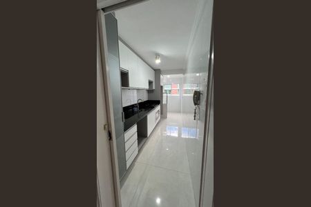 8_photo/94dce3ea09.a9fb770d97284bab-ATLAS-982d6848-110a-4e90-9f44-6d173e0af0f3.jpg de apartamento à venda com 2 quartos, 60m² em Bigorrilho, Curitiba