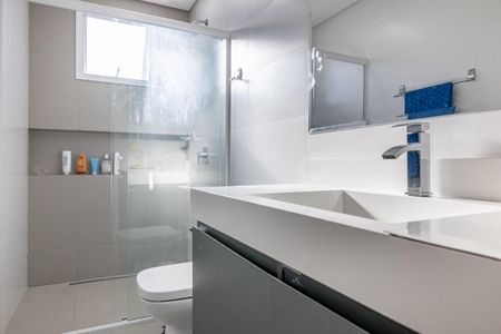 10_photo/94dce3eabd.5e2511c6536d59b0-ATLAS-340dc93b-0d09-4036-b4e5-d2ef368107a1.jpg de casa à venda com 3 quartos, 313m² em Campina do Siqueira, Curitiba