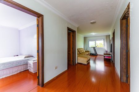 6_photo/94dce3eae1.7a69ff73eb43ff8d-ATLAS-360cac1b-7590-4ee3-a0f8-1d88c30be581.jpg de casa à venda com 4 quartos, 341m² em Campina do Siqueira, Curitiba