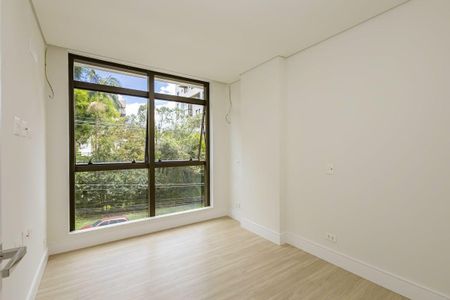 35_photo/94dce3eb5b.0f81dd1a9a4f6ffb-ATLAS-519d6386-97e4-4e59-b41b-46c309069095.jpg de apartamento à venda com 3 quartos, 132m² em Bigorrilho, Curitiba