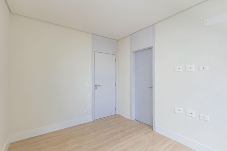 32_photo/94dce3eb5b.0f81dd1a9a4f6ffb-ATLAS-6d191bfa-d8d4-4e51-819e-158fd135d4be.jpg de apartamento à venda com 3 quartos, 132m² em Bigorrilho, Curitiba