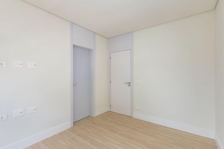 25_photo/94dce3eb5b.0f81dd1a9a4f6ffb-ATLAS-83d357ec-f544-4acc-8e1b-3faa7e3f7004.jpg de apartamento à venda com 3 quartos, 132m² em Bigorrilho, Curitiba