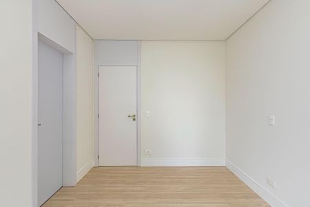 26_photo/94dce3eb5b.0f81dd1a9a4f6ffb-ATLAS-89aa436f-b446-4db4-a1da-eb6469d15a51.jpg de apartamento à venda com 3 quartos, 132m² em Bigorrilho, Curitiba