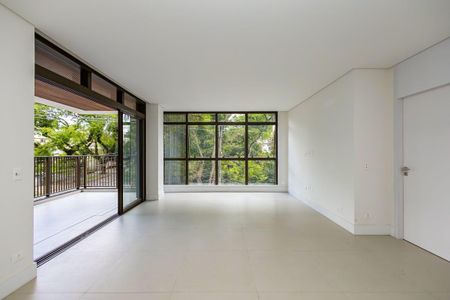 39_photo/94dce3eb5b.0f81dd1a9a4f6ffb-ATLAS-d824c8b2-d414-4ceb-ab8e-c2631c634dd4.jpg de apartamento à venda com 3 quartos, 132m² em Bigorrilho, Curitiba