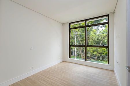 22_photo/94dce3eb5b.0f81dd1a9a4f6ffb-ATLAS-e0d52f2e-9609-4c77-89b2-bd15f9ffcdc7.jpg de apartamento à venda com 3 quartos, 132m² em Bigorrilho, Curitiba