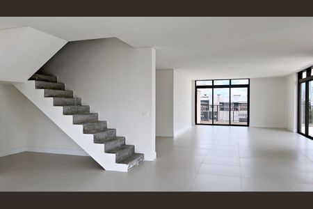 1_photo/94dce3eb5b.b7a28b76476596d7-ATLAS-015fcad0-00cc-43a7-b955-a24e1cde82f5.jpg de apartamento à venda com 4 quartos, 358m² em Bigorrilho, Curitiba