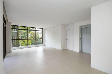 20_photo/94dce3eb5b.f861ecc718bdcbd7-ATLAS-12cdf087-b0ad-4c08-90b4-ea44d5b8bfb3.jpg de apartamento à venda com 3 quartos, 132m² em Bigorrilho, Curitiba