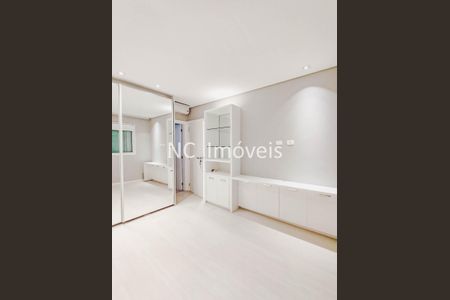 8_photo/94dce3eb5b.f87c5f63b588f4d4-ATLAS-5c39cba7-c8e7-4384-ba29-c84f0ec3c120.jpg de apartamento à venda com 0 quarto, 84m² em Bigorrilho, Curitiba