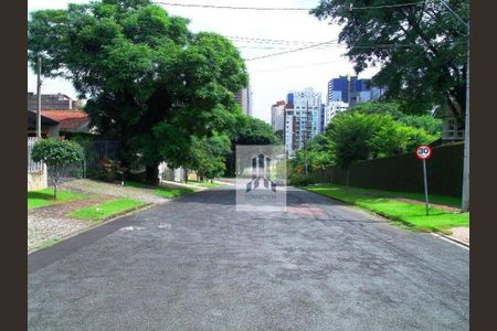 37_photo/94dce3eb75.c7c0cde7878cb5ae-ATLAS-3269868b-60c8-4887-8fe7-dc7ffdc0c942.jpg de casa para alugar com 3 quartos, 374m² em Bigorrilho, Curitiba