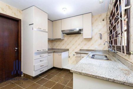 23_photo/94dce3eb75.c7c0cde7878cb5ae-ATLAS-ee1c3dfa-d79a-4255-ad0d-8d50e0f717da.jpg de casa para alugar com 4 quartos, 374m² em Bigorrilho, Curitiba