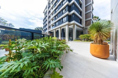 12_photo/94dce3eb89.3649c83db0b53df7-ATLAS-536815cd-7722-4ccb-9ea3-2dceee18f0d4.jpg de apartamento à venda com 3 quartos, 140m² em Bigorrilho, Curitiba