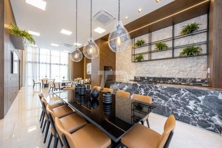 10_photo/94dce3eb89.3649c83db0b53df7-ATLAS-538daabc-8aad-4270-b861-c1d0907e1fb5.jpg de apartamento à venda com 3 quartos, 140m² em Bigorrilho, Curitiba