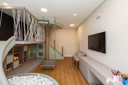 41_photo/94dce3eb89.3aa0d6f6ba3c67d7-ATLAS-8430ee4d-4ef2-4120-85d2-5f405b9e5b8b.jpg de apartamento à venda com 3 quartos, 140m² em Bigorrilho, Curitiba