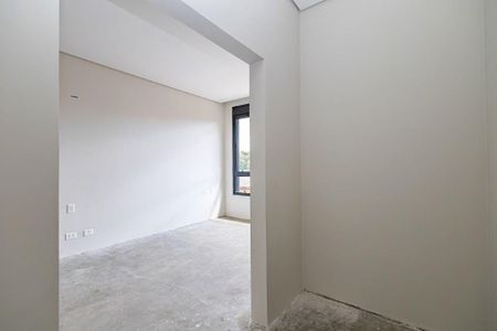 16_photo/94dce3eb89.3aa0d6f6ba3c67d7-ATLAS-ce0367d2-a4d4-4e61-8676-c9b8d25c4cf5.jpg de apartamento à venda com 3 quartos, 140m² em Bigorrilho, Curitiba