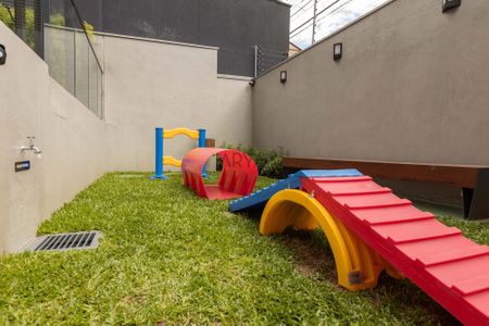 36_photo/94dce3eb89.beac71222b86f02a-ATLAS-bbd817d0-7873-48ca-8a4d-586aa0b837bf.jpg de apartamento à venda com 2 quartos, 97m² em Bigorrilho, Curitiba