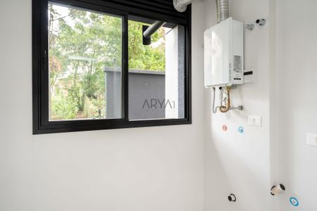 11_photo/94dce3eb89.beac71222b86f02a-ATLAS-ffe4bea3-e803-4371-83ab-a45ef58b1014.jpg de apartamento à venda com 2 quartos, 97m² em Bigorrilho, Curitiba