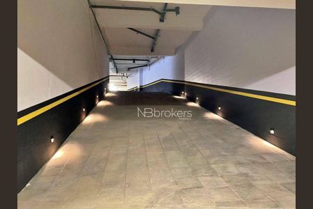 8_photo/94dce3eb95.094663d23e9ba26c-ATLAS-2af4ead0-c7d5-4c17-b856-fac72077d940.jpg de apartamento à venda com 3 quartos, 132m² em Bigorrilho, Curitiba