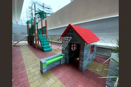 2_photo/94dce3eb95.93b8abc9daccf2f2-ATLAS-16dd1e71-0a22-4f5a-af4d-07c3088e116c.jpg de apartamento à venda com 3 quartos, 132m² em Bigorrilho, Curitiba