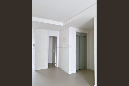 2_photo/94dce3eb95.b258085482bf8938-ATLAS-eae8a6ac-bd86-4911-a4d9-405bc560d8ef.jpg de apartamento à venda com 3 quartos, 131m² em Bigorrilho, Curitiba