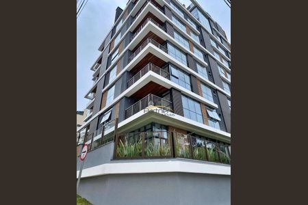 2_photo/94dce3eb95.df689dbc3ce407a0-ATLAS-061e2ca4-ac1f-4cd9-ad36-63b65716a748.jpg de apartamento à venda com 3 quartos, 179m² em Bigorrilho, Curitiba