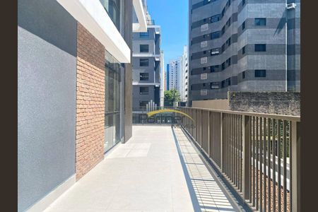 9_photo/94dce3eb95.df689dbc3ce407a0-ATLAS-3c5c74f9-87a2-4ed0-a55e-ebc899723c66.jpg de apartamento à venda com 3 quartos, 179m² em Bigorrilho, Curitiba