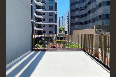 11_photo/94dce3eb95.df689dbc3ce407a0-ATLAS-4f6dd2f0-7426-416c-9ae4-e326ec779b82.jpg de apartamento à venda com 3 quartos, 179m² em Bigorrilho, Curitiba