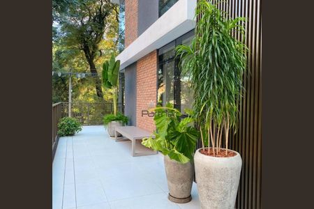 10_photo/94dce3eb95.df689dbc3ce407a0-ATLAS-d6c73967-bb03-4cce-8d01-4014e4c32ebd.jpg de apartamento à venda com 3 quartos, 179m² em Bigorrilho, Curitiba