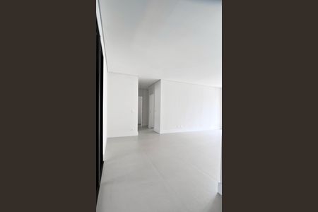 3_photo/94dce3eb95.f8b44ac8441d9cc4-ATLAS-c24b565a-dd61-4bbb-8f17-4e431164d00d.jpg de apartamento à venda com 3 quartos, 132m² em Bigorrilho, Curitiba