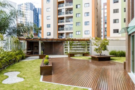 8_photo/94dce3ebd5.66e8937738ab98e1-ATLAS-1f33146c-ab7e-4bea-9b6f-cfc08463bb6d.jpg de apartamento à venda com 3 quartos, 95m² em Bigorrilho, Curitiba