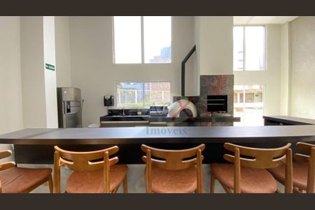 9_photo/94dce3ebd5.6d6d261e22f63fe7-ATLAS-a15cbc0c-e27b-474b-8c25-25c44d01f6f6.jpg de apartamento à venda com 3 quartos, 95m² em Bigorrilho, Curitiba