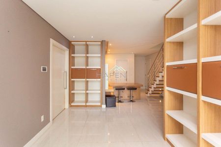 10_photo/94dce3ebd9.cd6912d4e48c45dd-ATLAS-2d7334e1-85d8-4401-9eaf-b9c37032405f.jpg de apartamento à venda com 1 quarto, 157m² em Bigorrilho, Curitiba