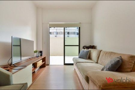 2_photo/94dce3ebe7.00647d21eee5ba22-ATLAS-39c9e314-2614-40da-a089-aa6de3d8f8bc.jpg de apartamento à venda com 2 quartos, 60m² em São Francisco, Curitiba