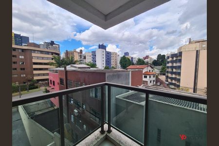 5_photo/94dce3ebe7.13a08d309fb99123-ATLAS-705b0dcb-8057-475f-b119-e2c7d7a70f89.jpg de apartamento à venda com 2 quartos, 64m² em São Francisco, Curitiba