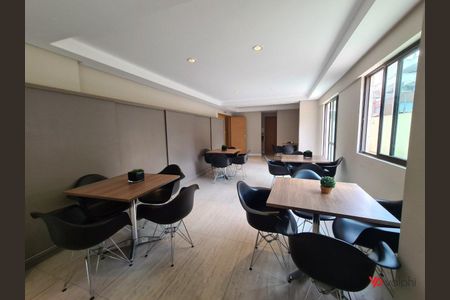 1_photo/94dce3ebe7.13a08d309fb99123-ATLAS-96e1c2cb-8bbf-4f2d-9743-fedf03b4f702.jpg de apartamento à venda com 2 quartos, 64m² em São Francisco, Curitiba