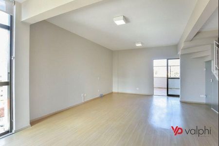 2_photo/94dce3ebe7.2c83daf7a090c8e0-ATLAS-18a30245-1980-4ec3-b8fa-a48b05e00758.jpg de apartamento à venda com 3 quartos, 95m² em São Francisco, Curitiba