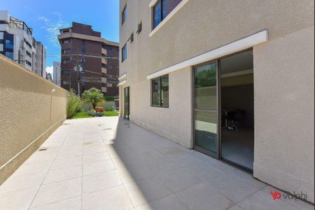 7_photo/94dce3ebe7.2c83daf7a090c8e0-ATLAS-378c04fe-c71c-4bd0-8dd1-88787f376615.jpg de apartamento à venda com 3 quartos, 95m² em São Francisco, Curitiba