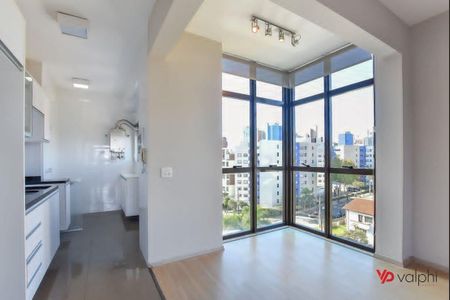 10_photo/94dce3ebe7.2c83daf7a090c8e0-ATLAS-3e6ab497-ed36-4a2b-ba6b-d538141ba2b2.jpg de apartamento à venda com 3 quartos, 95m² em São Francisco, Curitiba