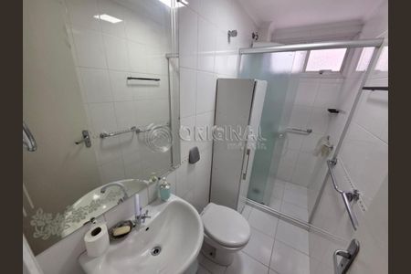 10_photo/94dce3ebed.5d560f3e5a6dd1f8-ATLAS-8aa64b0c-96be-4ba2-8cae-f247b9fae76b.jpg de apartamento para alugar com 3 quartos, 77m² em Bigorrilho, Curitiba