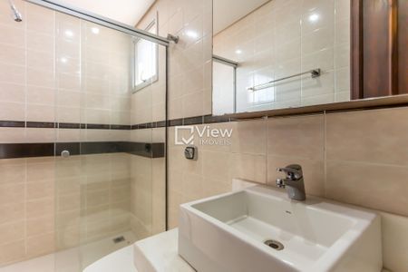 8_photo/94dce3ec0b.bd8f5cf949adc756-ATLAS-1b72fc95-2fac-4897-a34e-a9560882ffa3.jpg de apartamento à venda com 4 quartos, 135m² em Bigorrilho, Curitiba