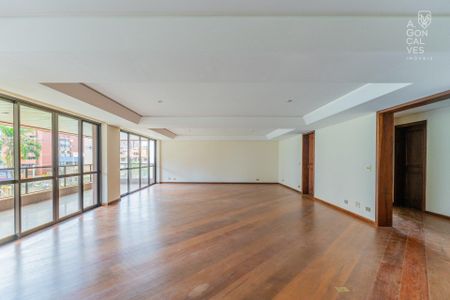 3_photo/94dce3ec2d.180484012494de54-ATLAS-0724e3e8-1bd0-4e08-84fc-c9fd3f019e58.jpg de apartamento para alugar com 5 quartos, 334m² em São Francisco, Curitiba