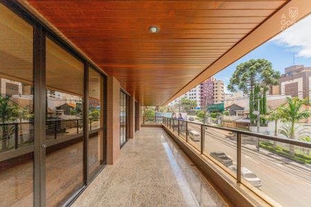 5_photo/94dce3ec2d.180484012494de54-ATLAS-c85ac095-3d32-4369-b05d-118f9fa33297.jpg de apartamento para alugar com 5 quartos, 334m² em São Francisco, Curitiba