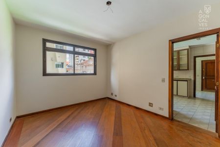 7_photo/94dce3ec2d.180484012494de54-ATLAS-ce954601-c491-4558-ae72-11c82923469f.jpg de apartamento para alugar com 5 quartos, 334m² em São Francisco, Curitiba